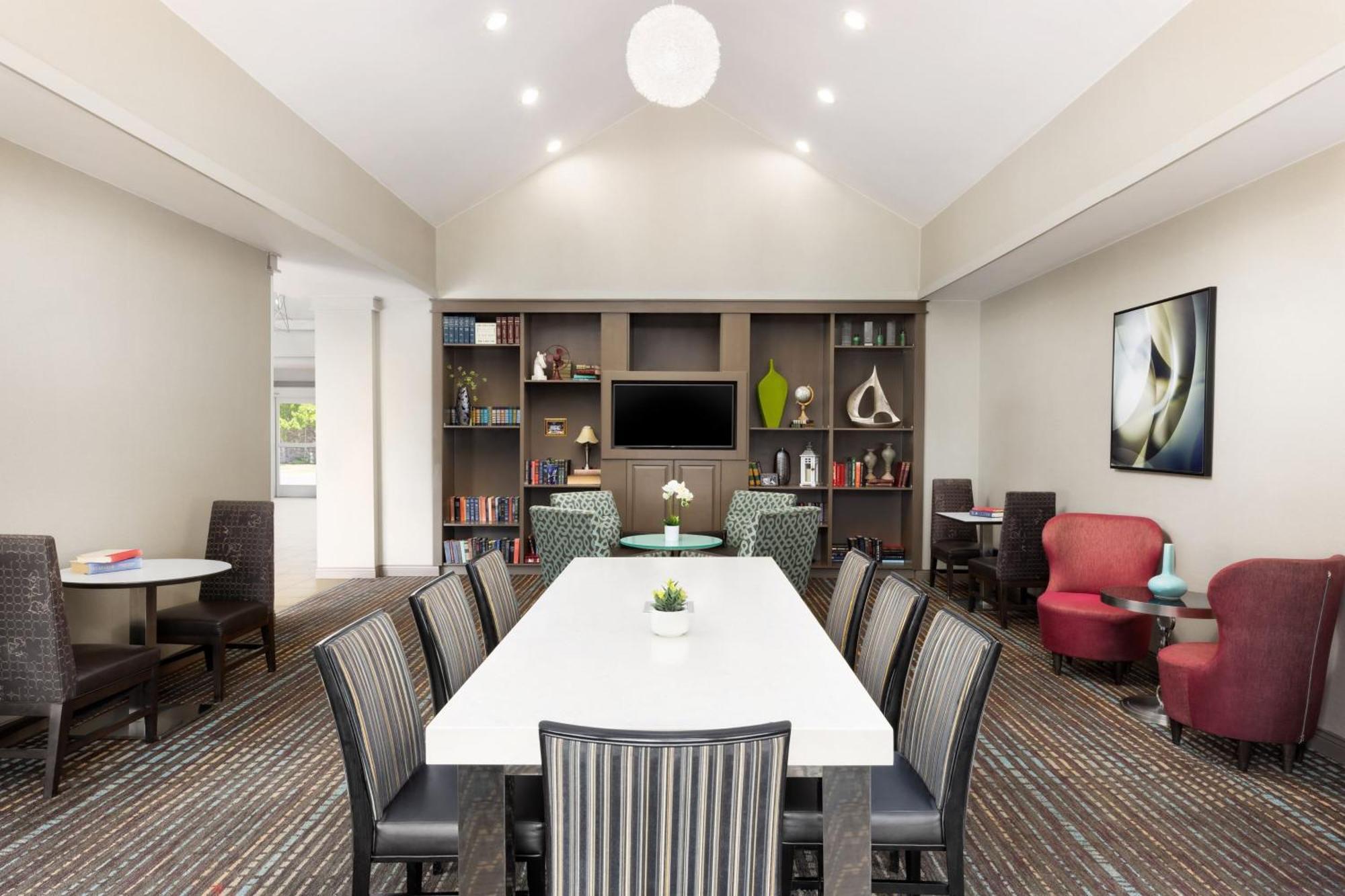 Residence Inn Des Moines West At Jordan Creek Town Center West Des Moines Bagian luar foto