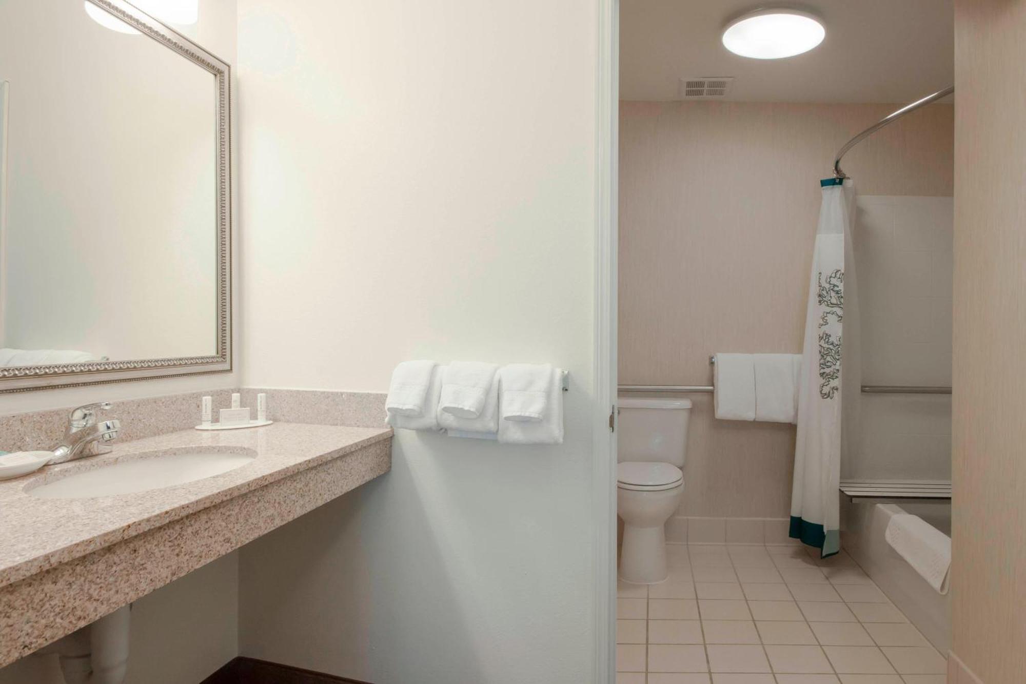 Residence Inn Des Moines West At Jordan Creek Town Center West Des Moines Bagian luar foto