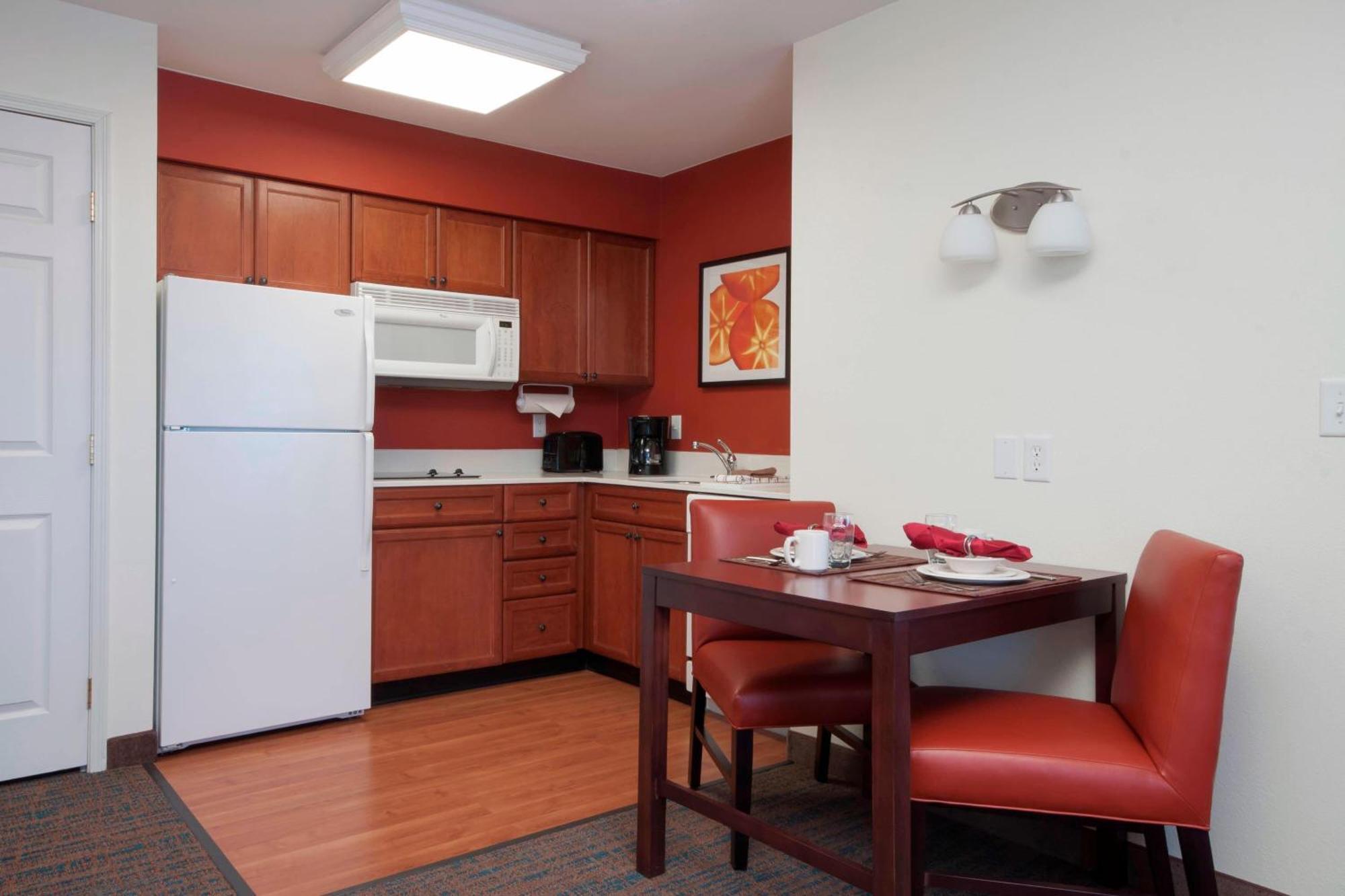 Residence Inn Des Moines West At Jordan Creek Town Center West Des Moines Bagian luar foto