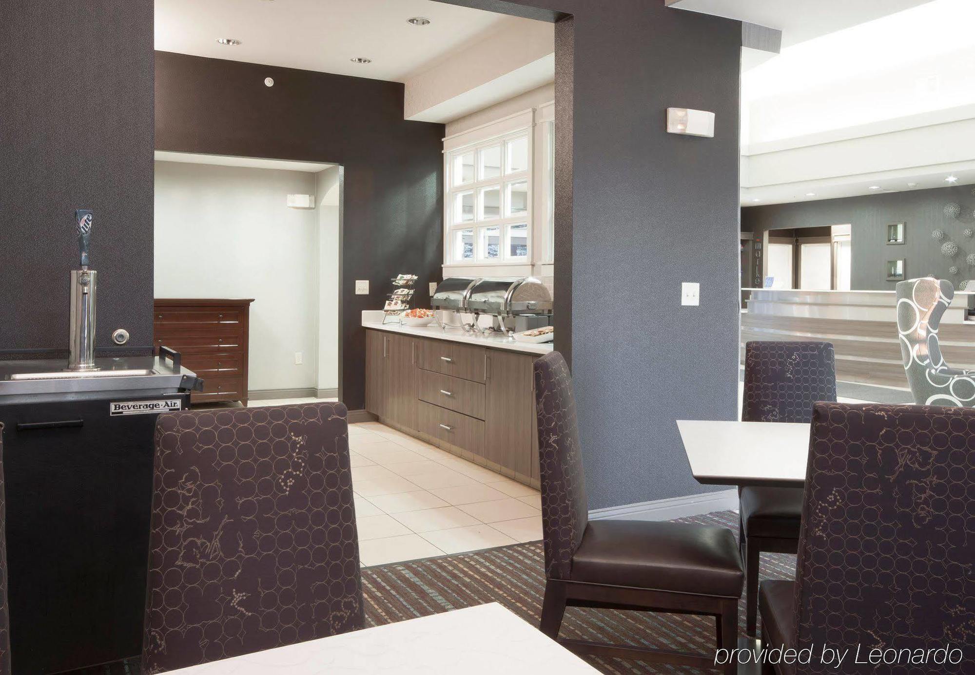 Residence Inn Des Moines West At Jordan Creek Town Center West Des Moines Bagian luar foto